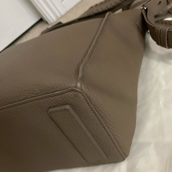 All Saints - Picture 5 of 11